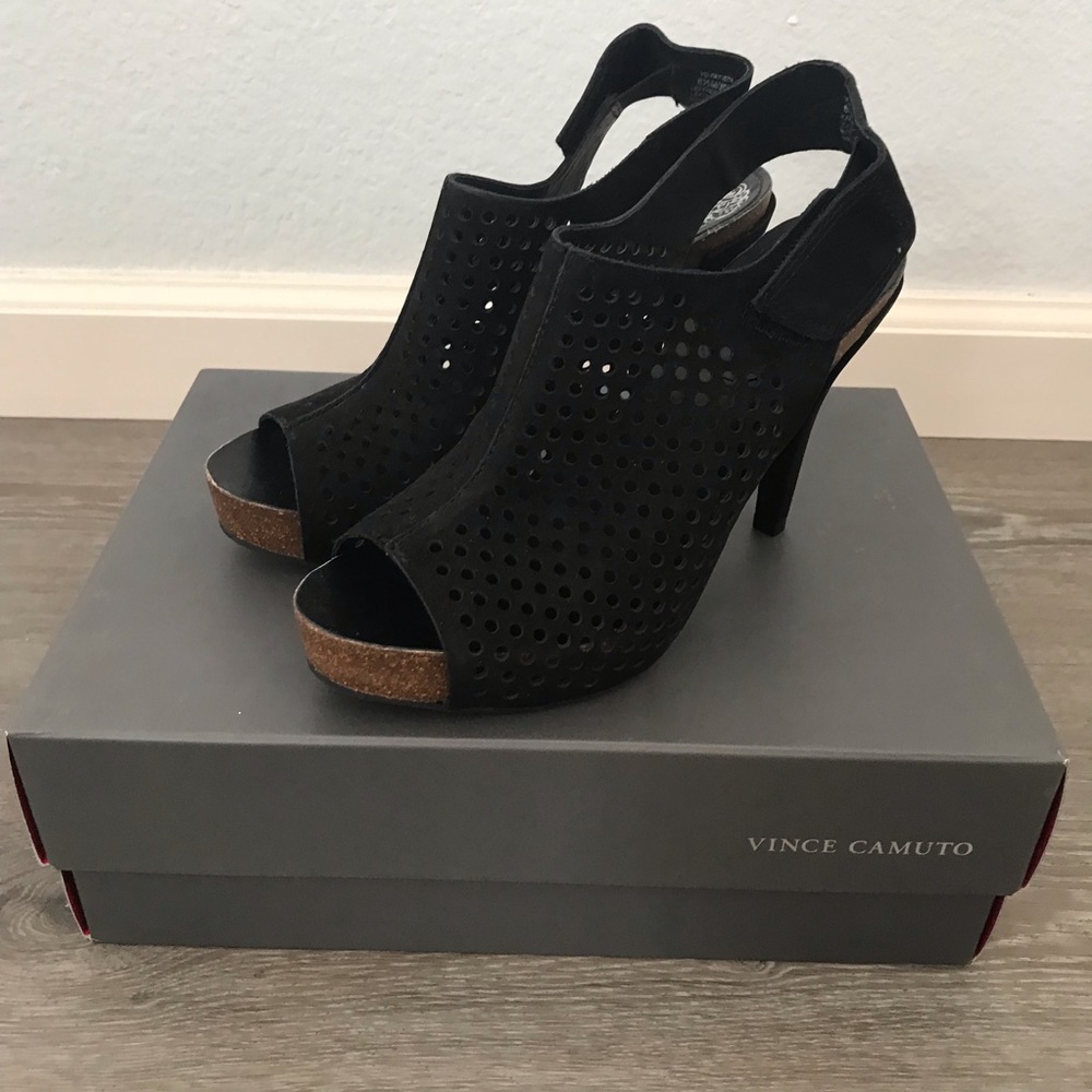 Vince Camuto Patrizia Wedge Black NEW